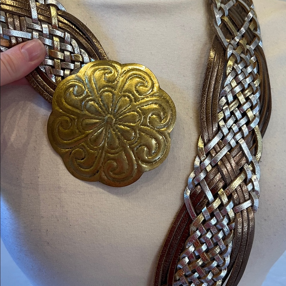 Metal buckle belt - Picture 2 of 5